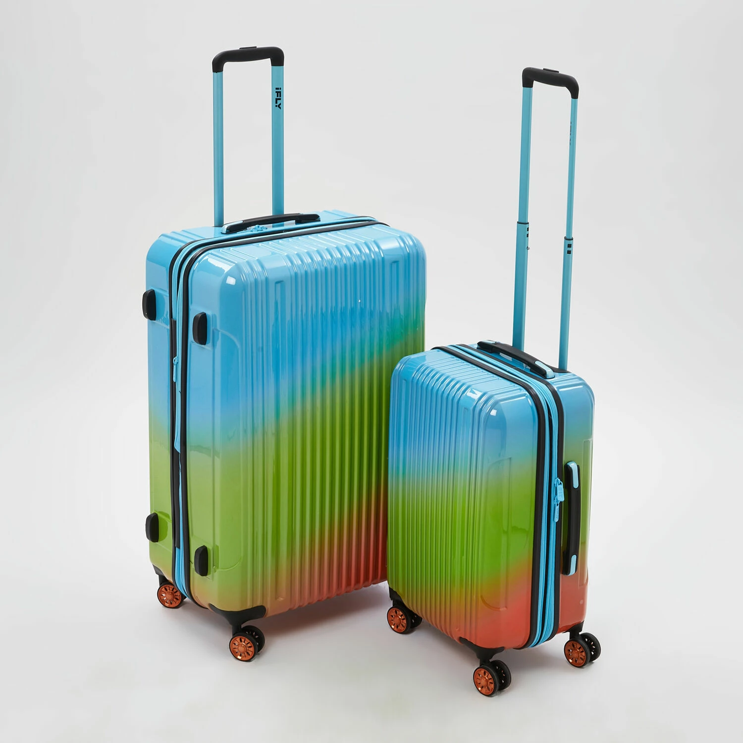 IFly Multicolour Ombre Ribbed Suitcase 3 IFly Multicolour Ombre Ribbed Suitcase