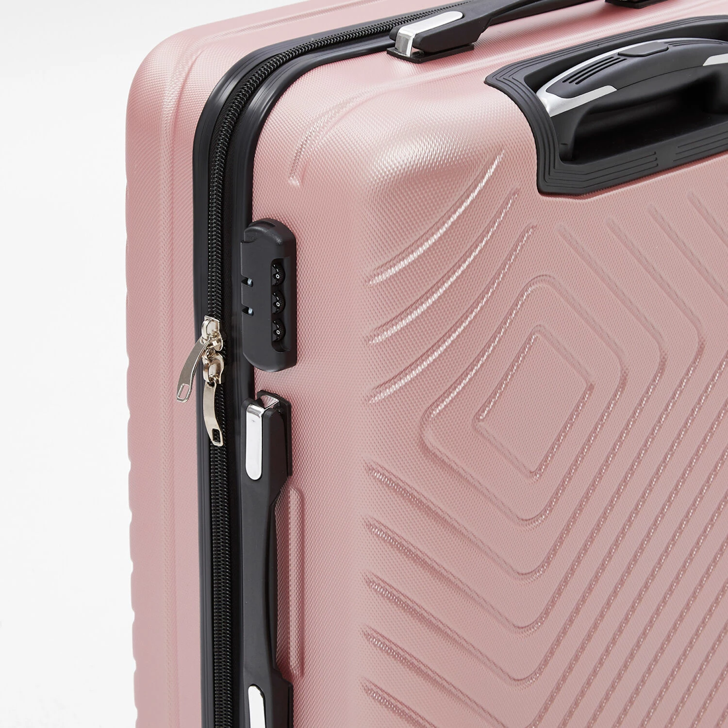 Madisson Rose Gold Classic Hardshell Suitcases 5 Madisson Rose Gold Classic Hardshell Suitcases - Image 3