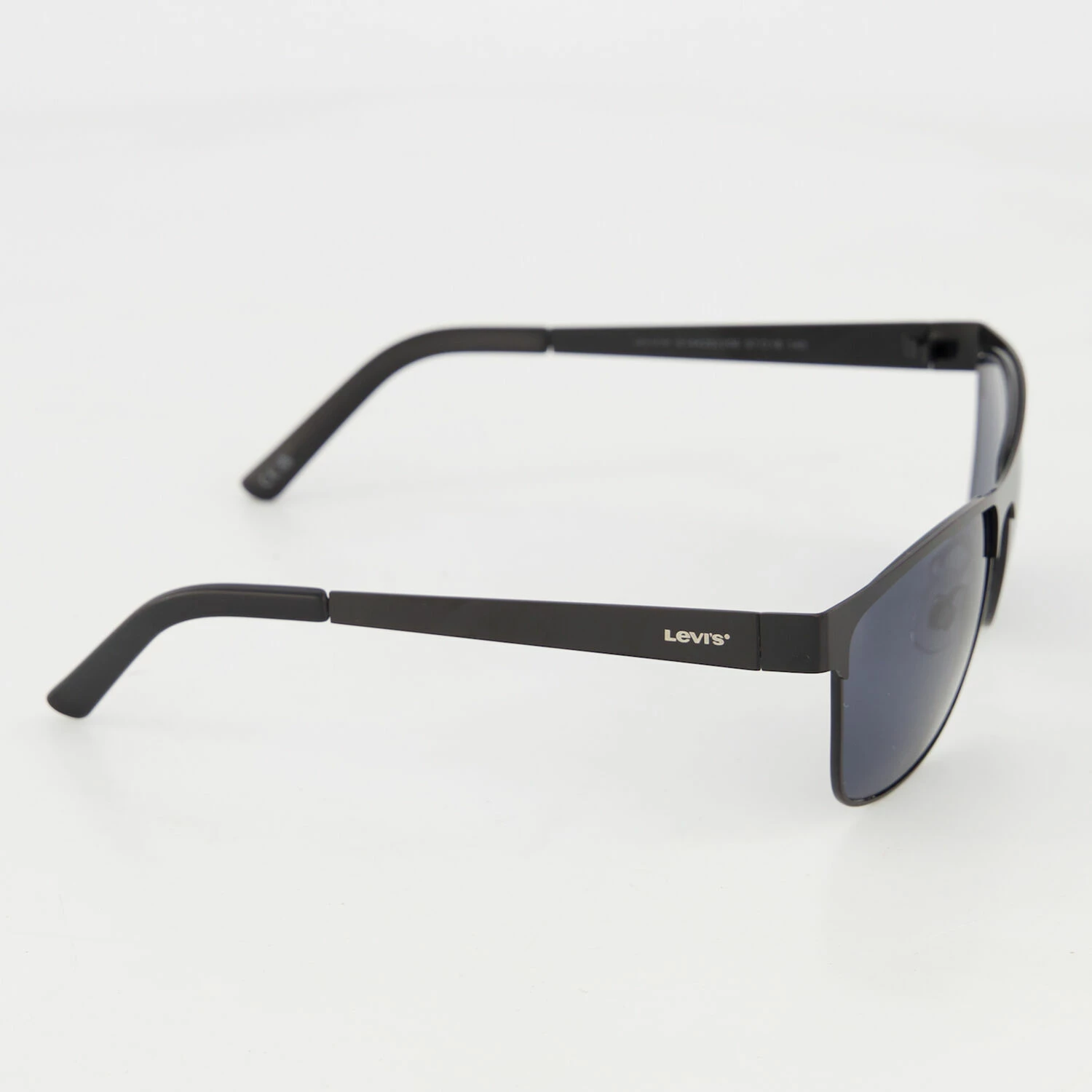 Levis Black LEV127M Sunglasses 5 Levis Black LEV127M Sunglasses - Image 3