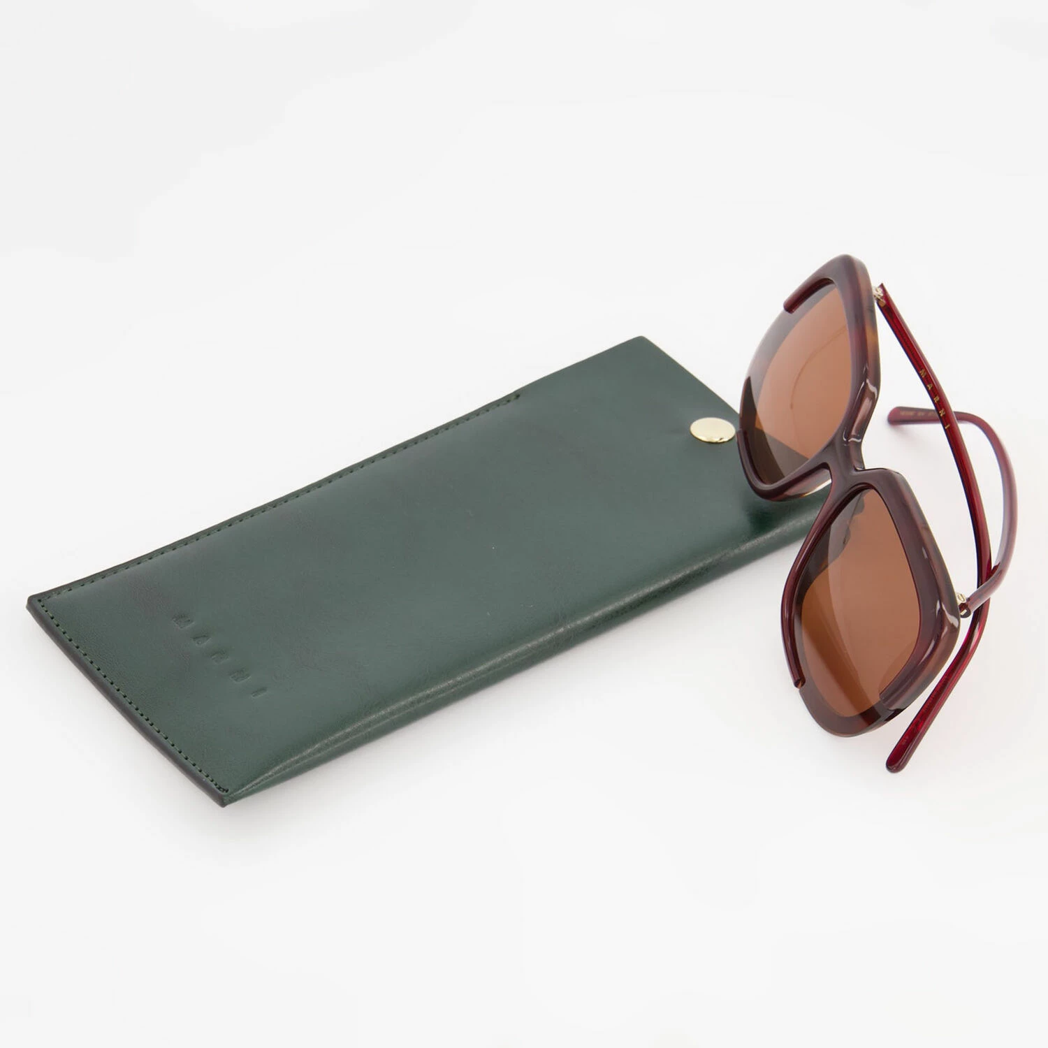 Marni Bordeaux Red Oversized Sunglasses 5 Marni Bordeaux Red Oversized Sunglasses - Image 3