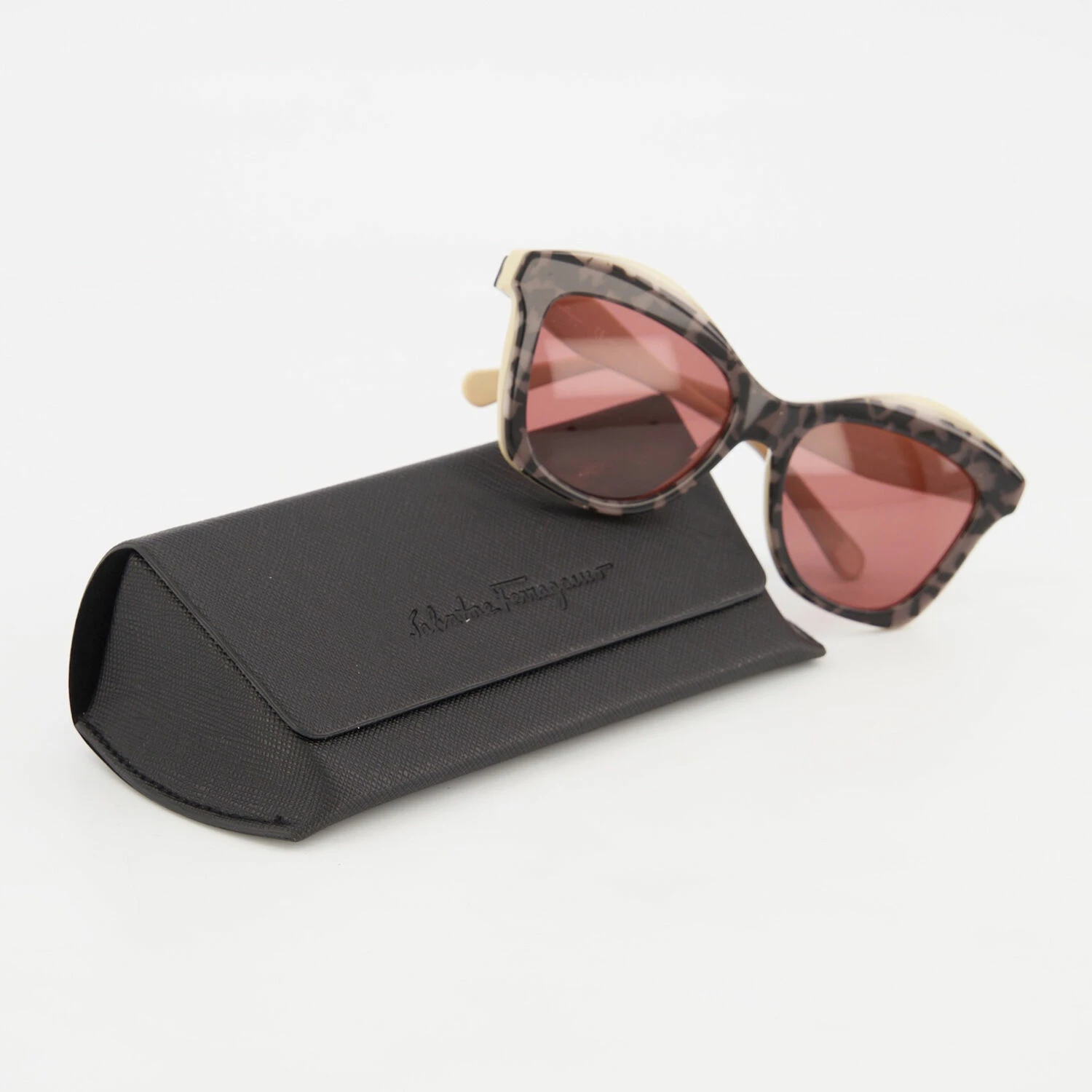 Salvatore Ferragamo Grey Havana Cat Eye Sunglasses 5 Salvatore Ferragamo Grey Havana Cat Eye Sunglasses - Image 3