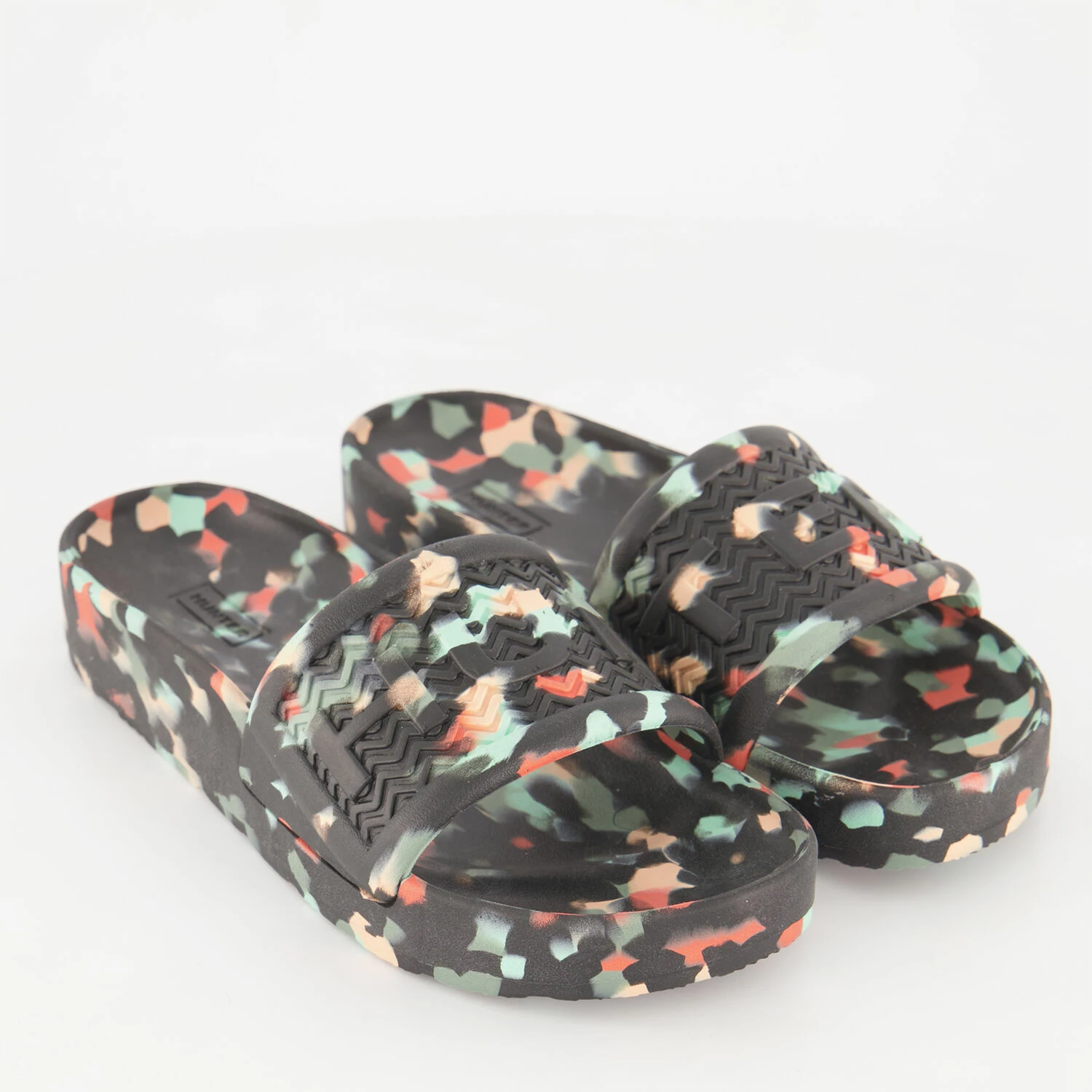 Hunters Black Marbled Sliders 4 Hunters Black Marbled Sliders - Image 2